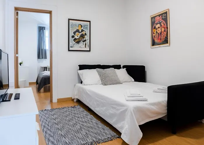Entrecampos - Family Apartment With Terrace